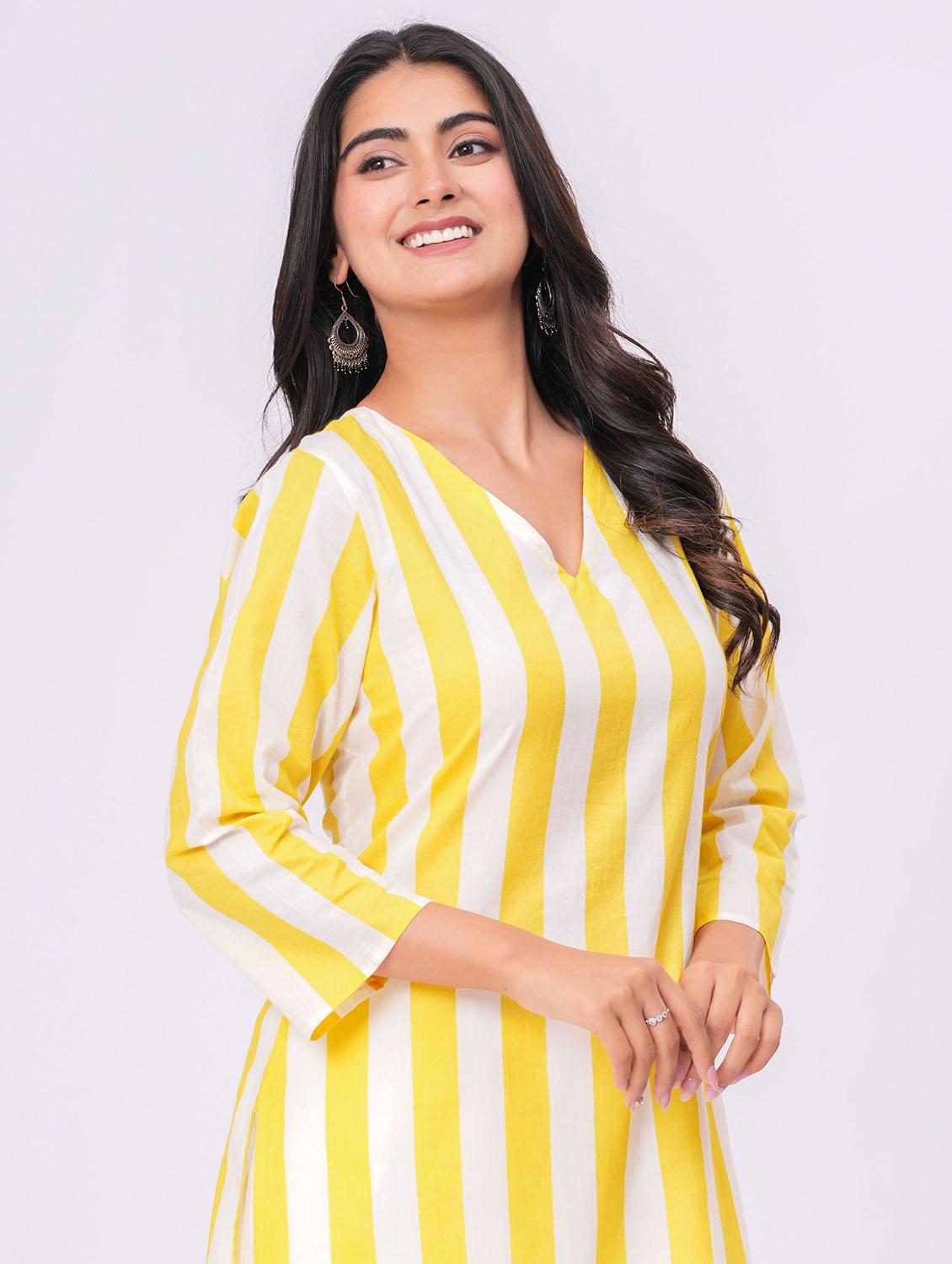 women striped three quarter sleeve straight kurta - 21991194 - Standard Image - 6