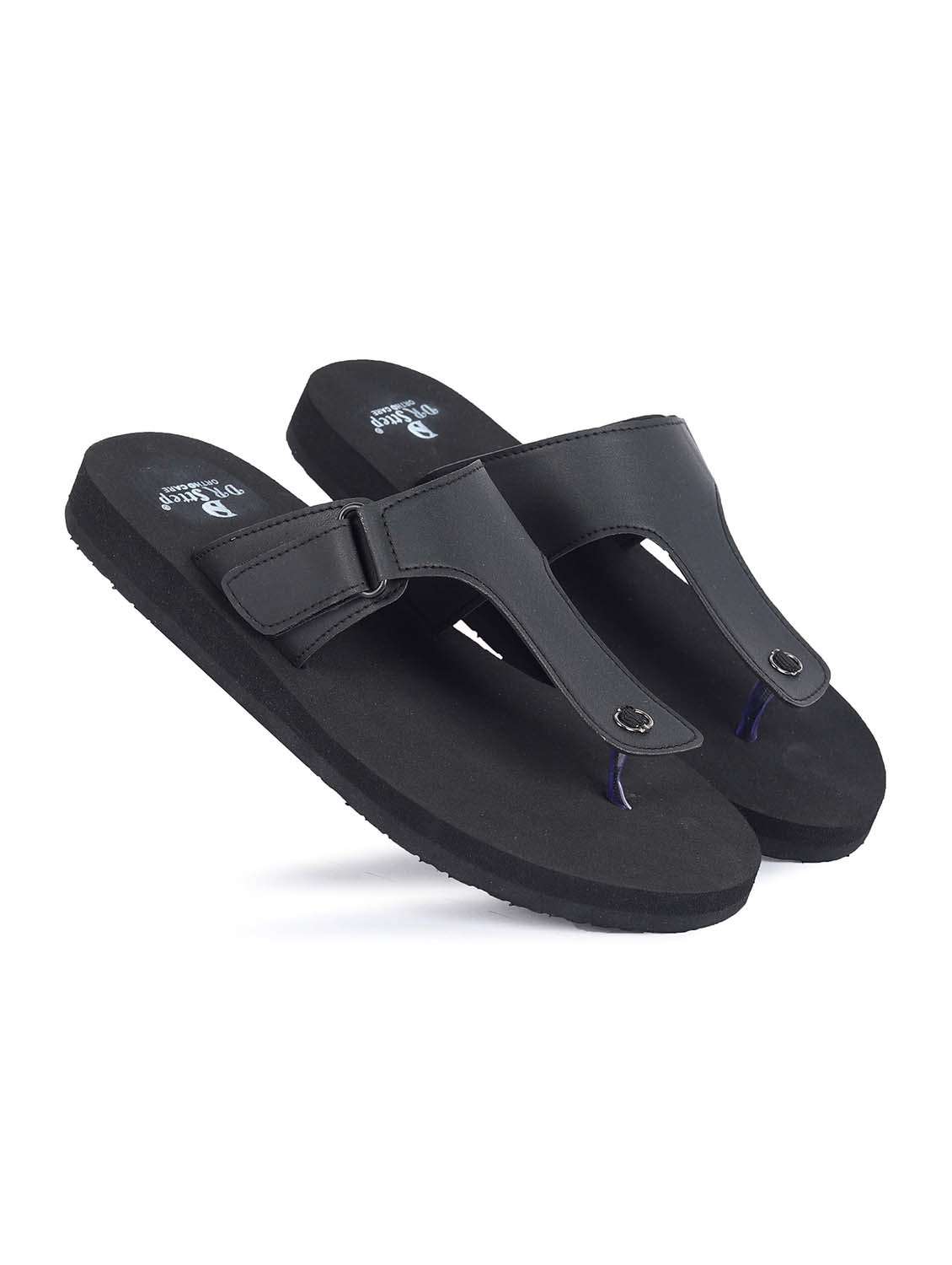 men toe separator diabetic and orthopedic flip flop - 21991458 -  Standard Image - 1