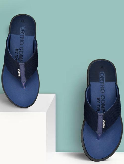 men toe separator diabetic and orthopedic slipper - 21991492 -  Standard Image - 0
