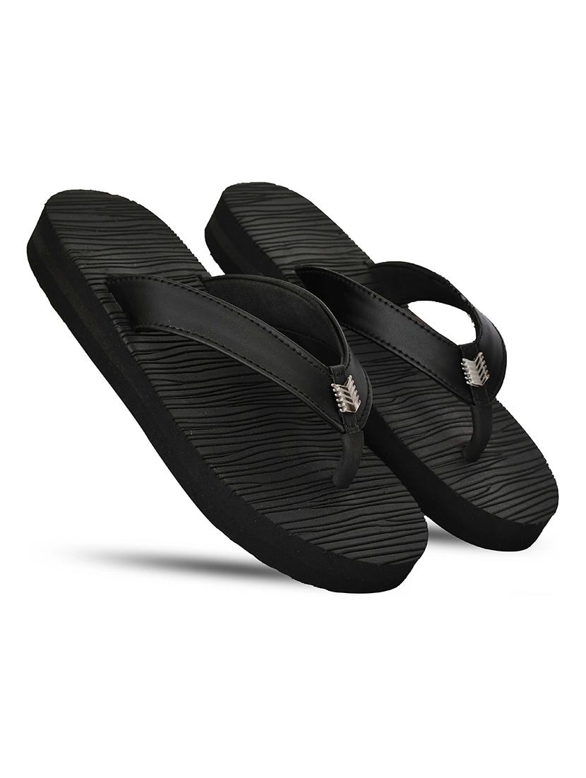 women solid toe separator flip flop - 21991529 -  Standard Image - 1