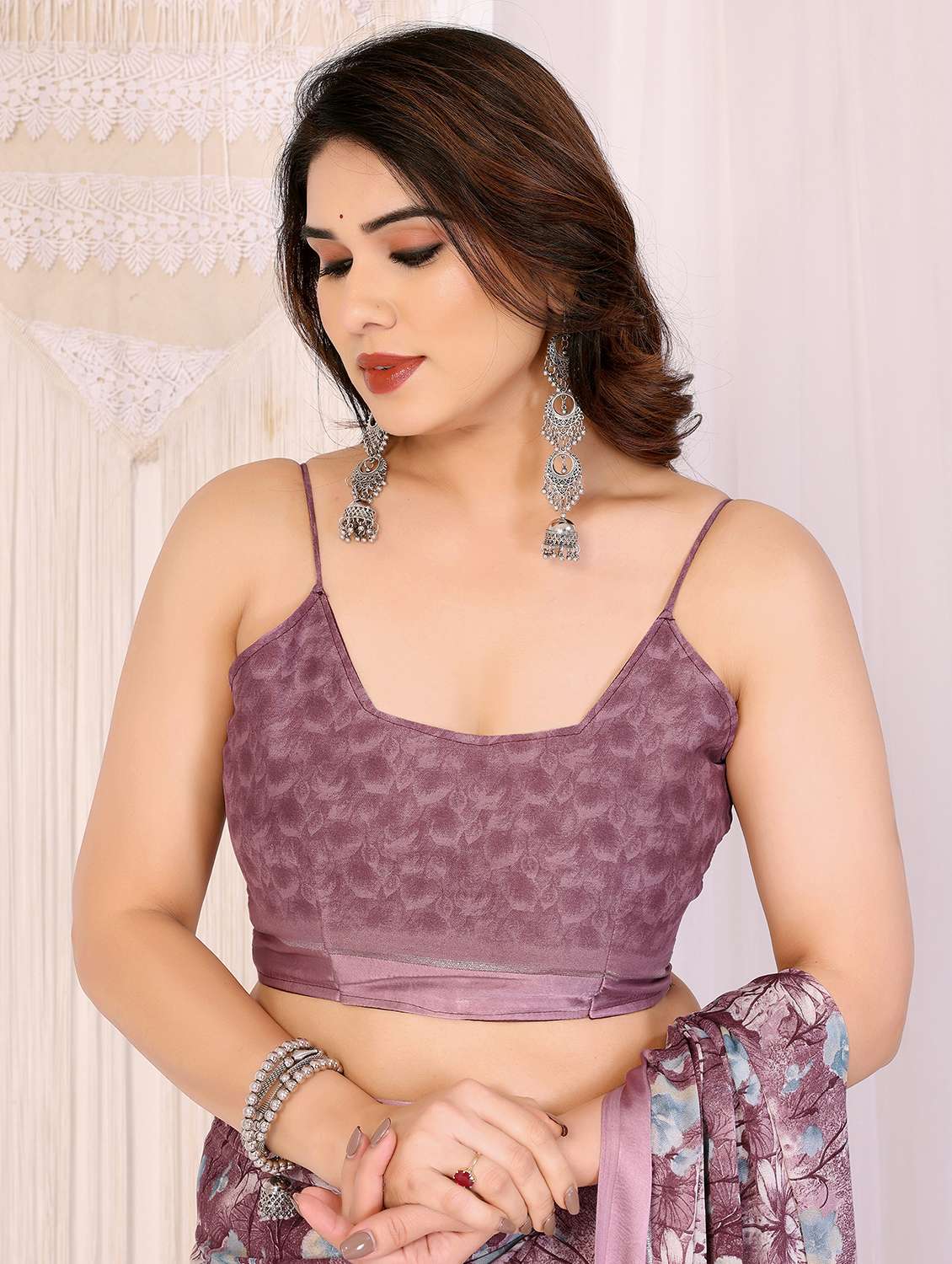 women floral printed saree with blouse - 21991635 -  Standard Image - 4