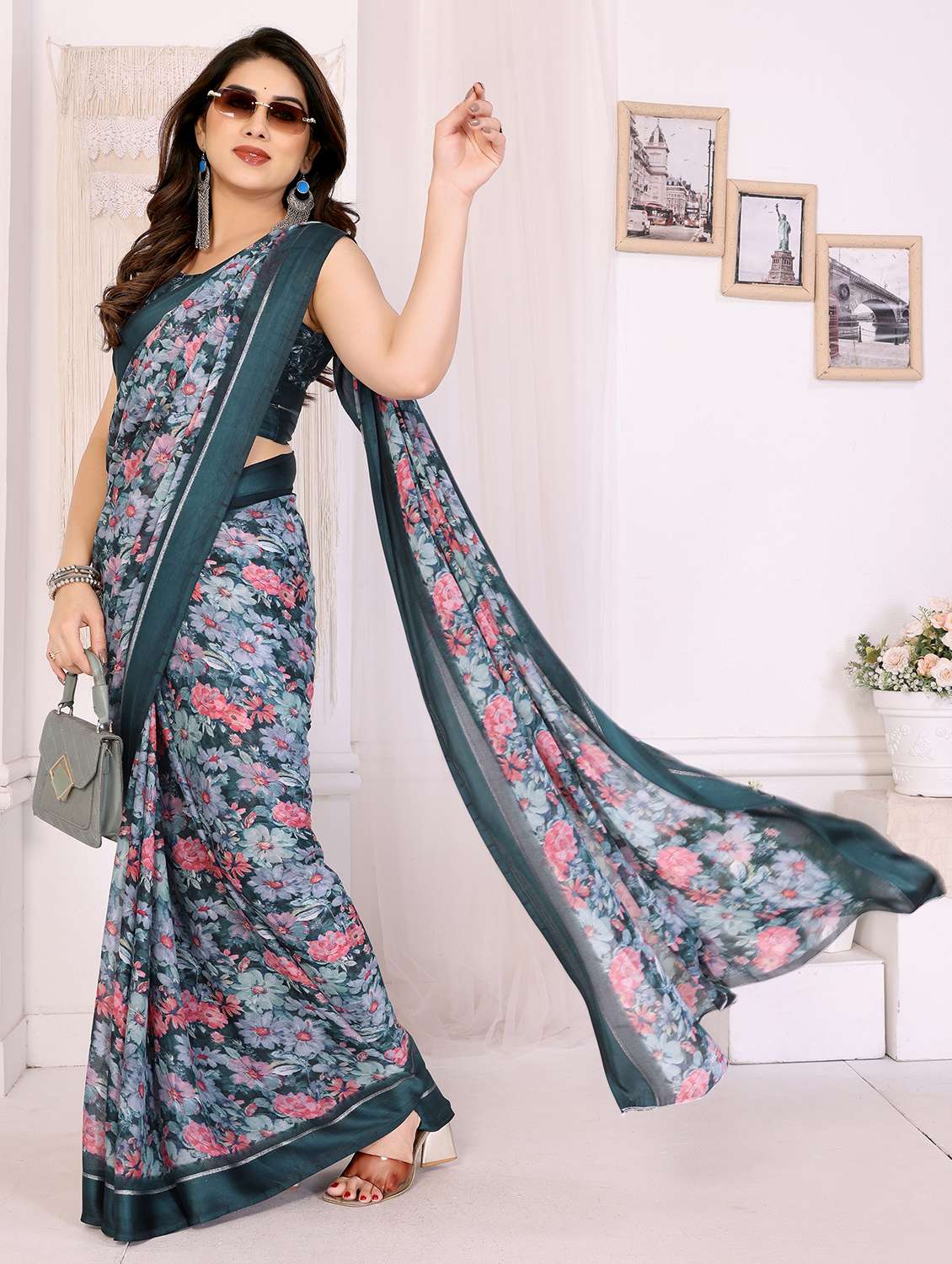 women floral printed saree with blouse - 21991639 -  Standard Image - 1
