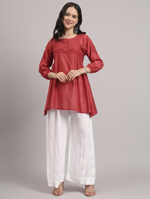 women solid with work round neck a-line chikankari kurti - 21992358 -  Standard Image - 0