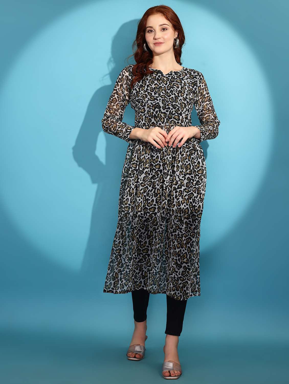 women animal prin long sleeve side slit kurta - 21992366 -  Standard Image - 1