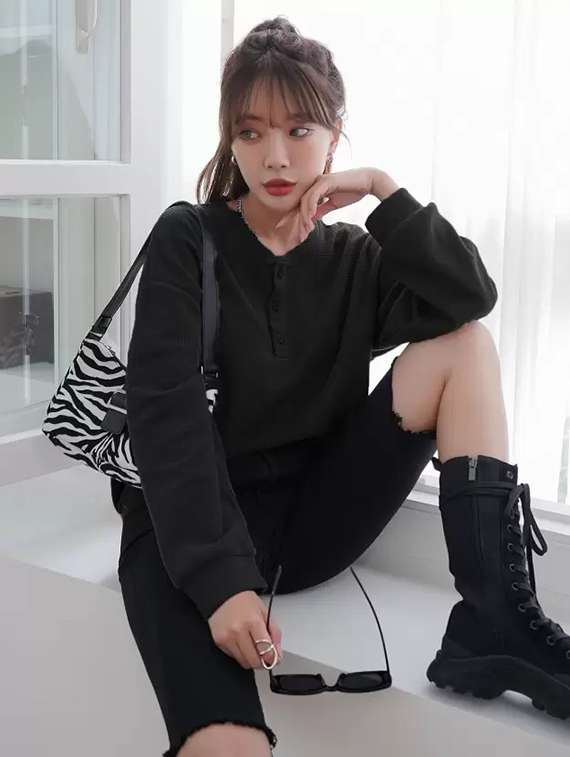 women solid long sleeve loose fit winter top - 21992406 - Standard Image - 1