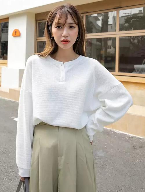 women solid long sleeve loose fit winter top - 21992413 - Standard Image - 0