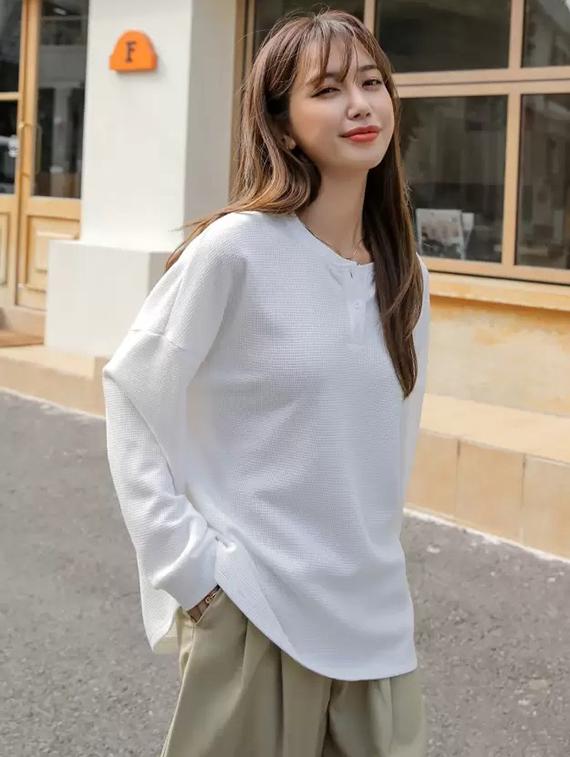 women solid long sleeve loose fit winter top - 21992413 - Standard Image - 1