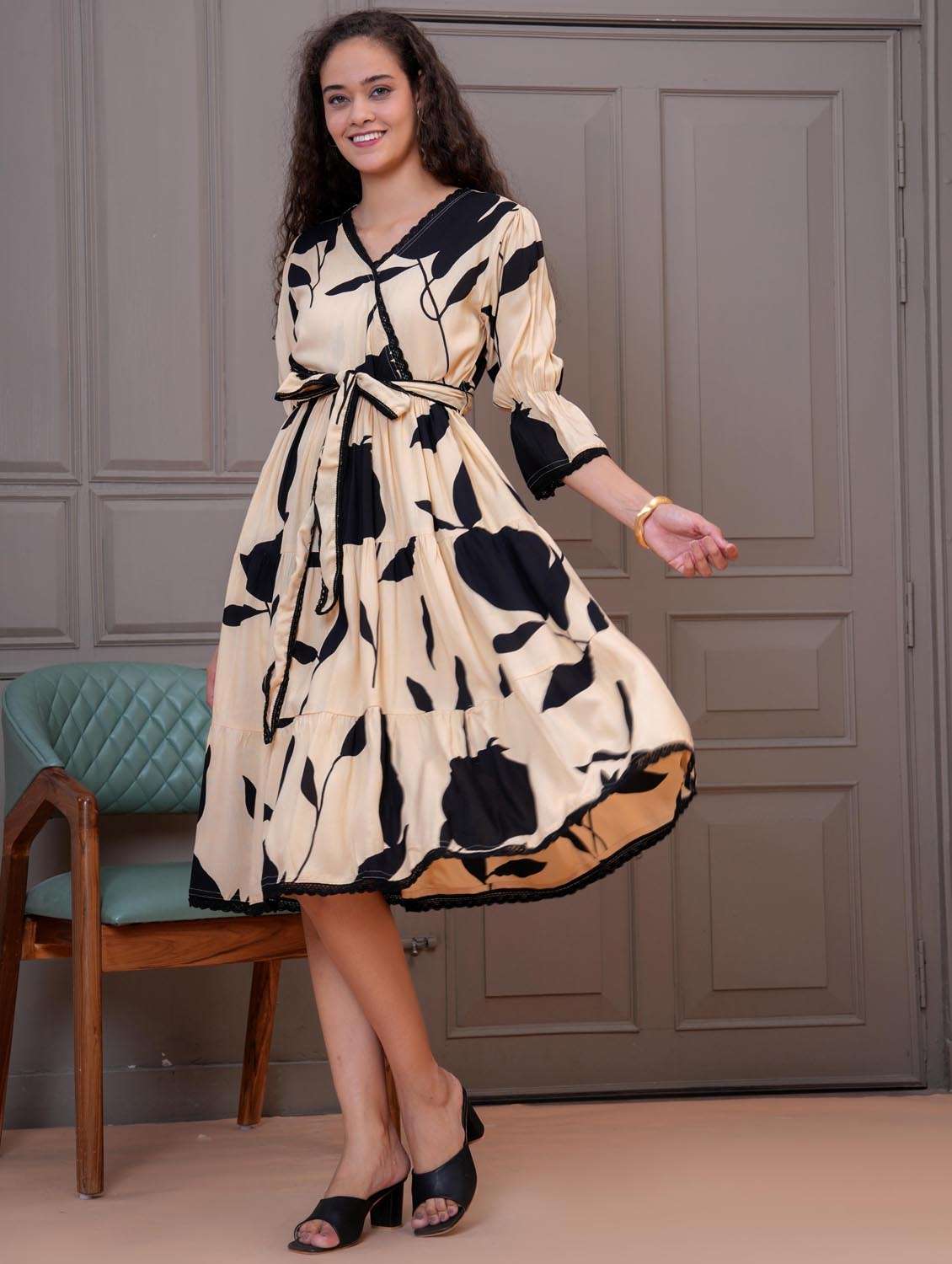 women printed bell sleeve tiered dress - 21992446 -  Standard Image - 4