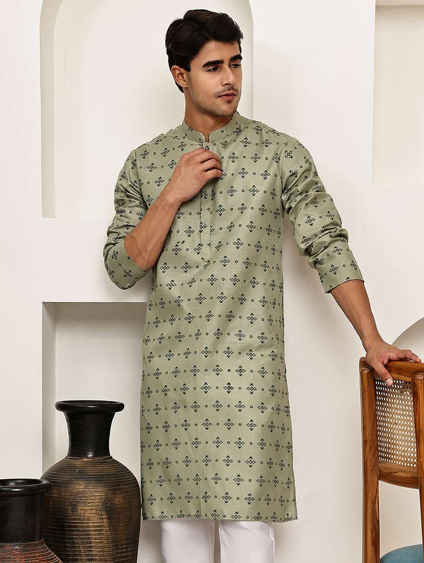 men printed mandarin neck long kurta