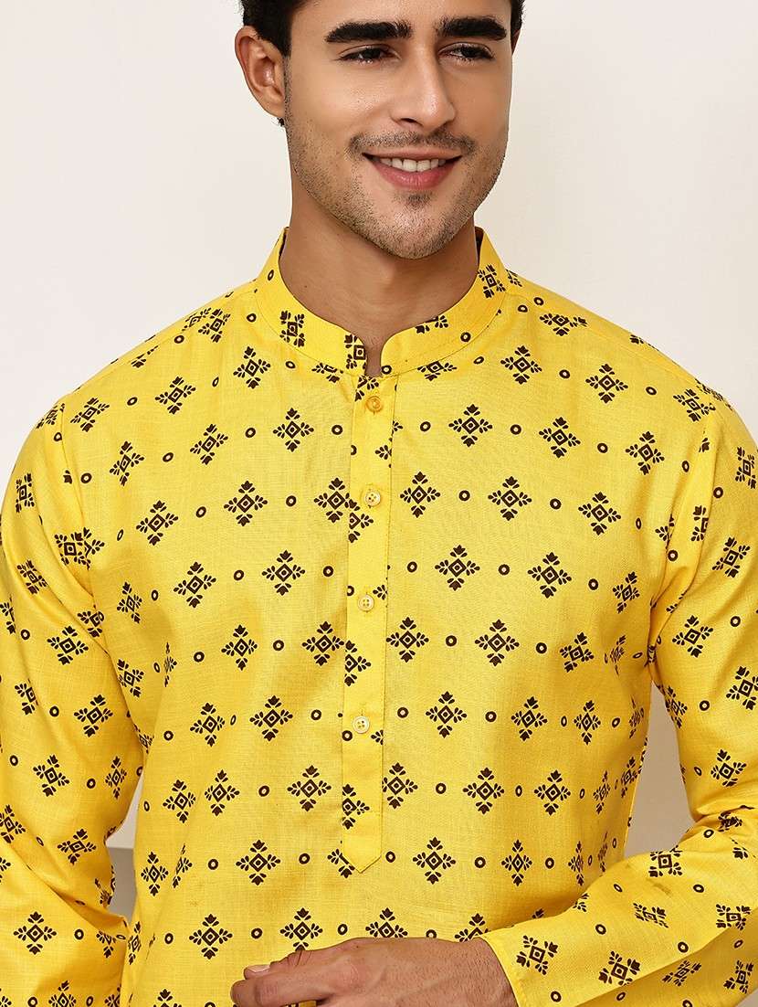 men printed mandarin neck long kurta - 21992632 - Standard Image - 4