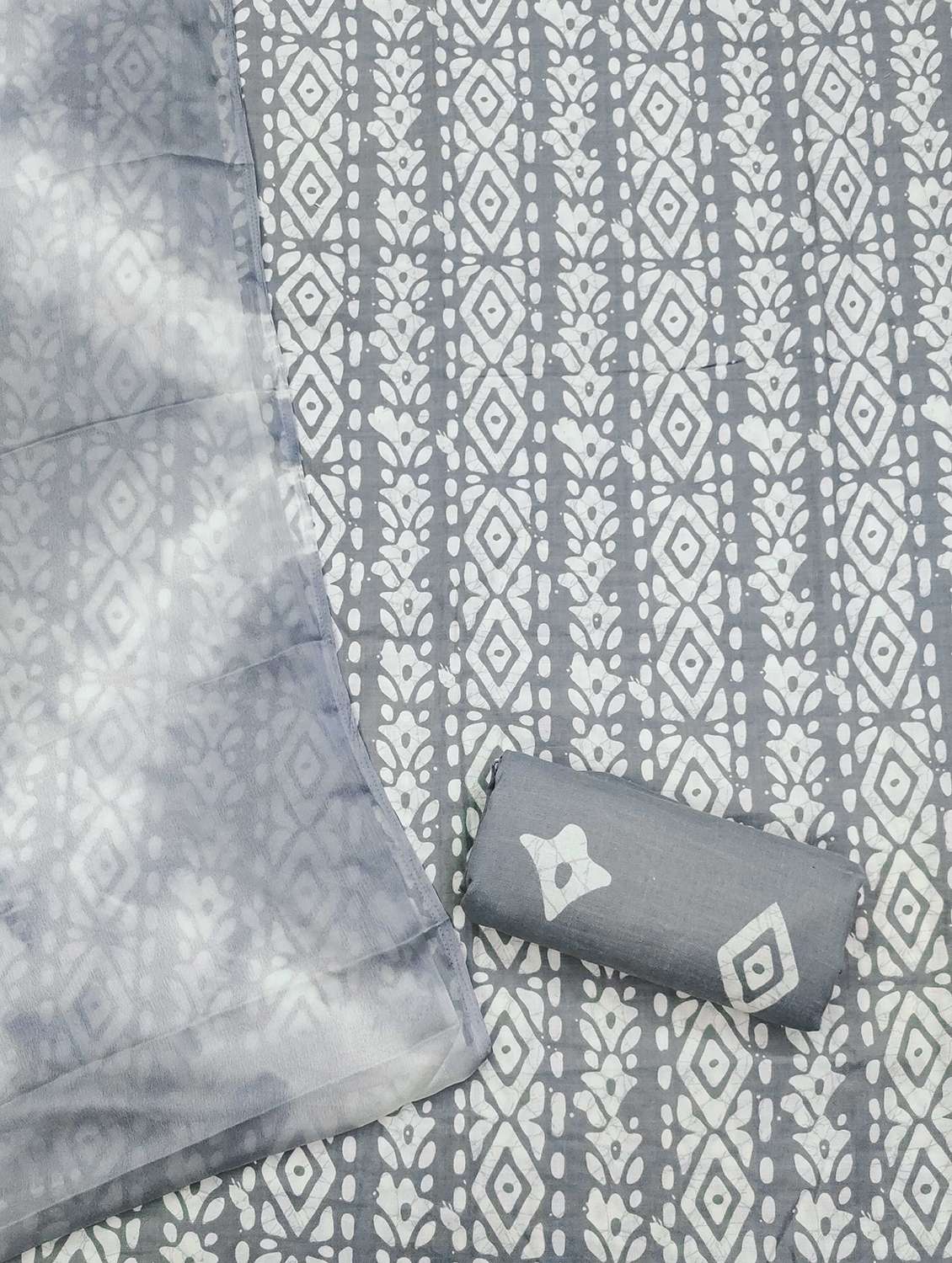 women printed unstitched suit set - 21992996 -  Standard Image - 1