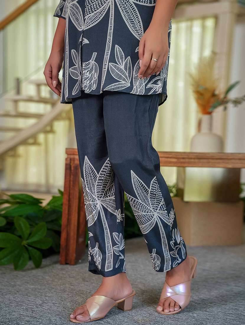 women grey printed ethnic co-ord set - 21993530 -  Standard Image - 4