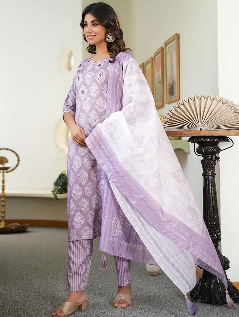 women printed kurta and pant with dupatta set - 21993606 -  Standard Image - 1