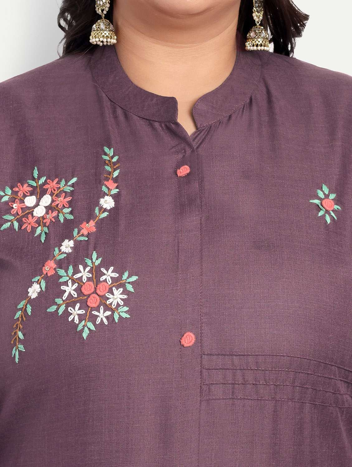 women plus size embroidered mandarin collar straight kurta - 21993625 -  Standard Image - 4