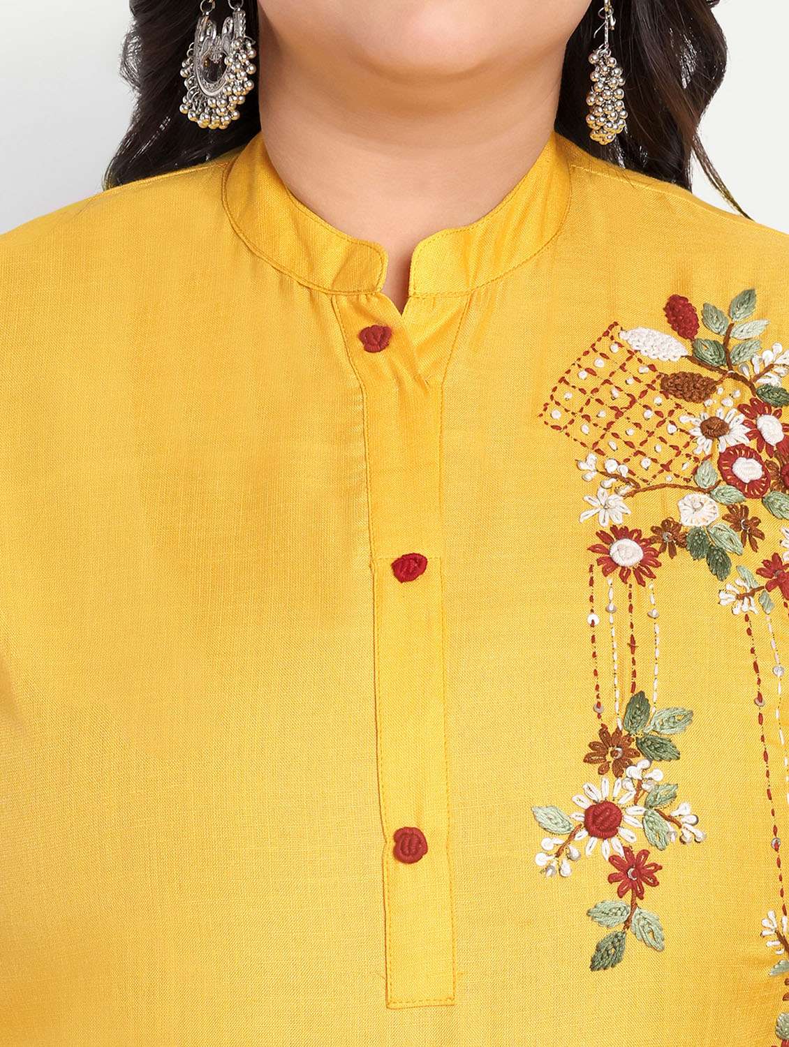 women plus size embroidered straight kurta - 21993628 -  Standard Image - 4