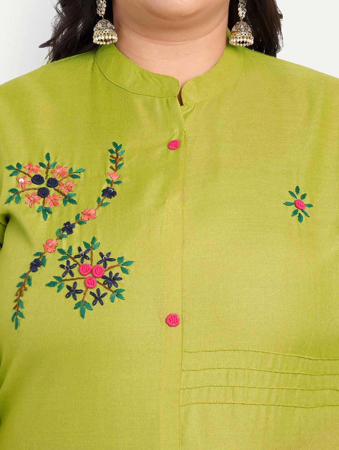 women plus size embroidered straight kurta - 21993630 -  Standard Image - 4