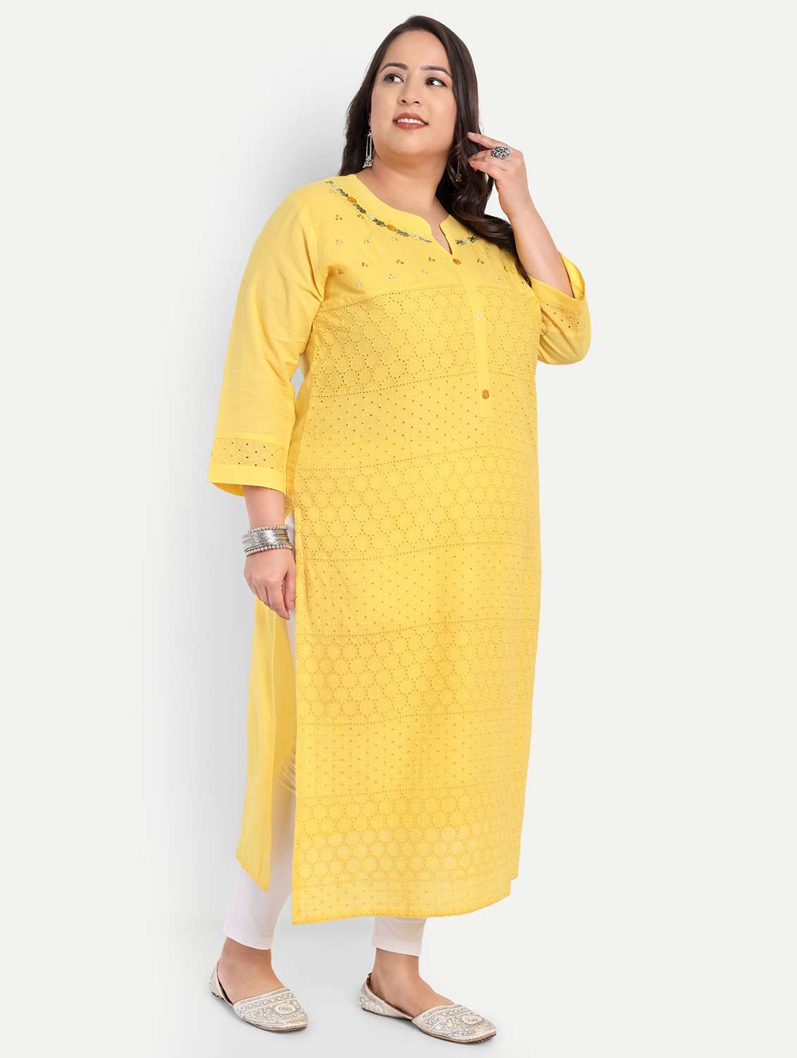 women plus size embroidered straight kurta - 21993637 -  Standard Image - 1