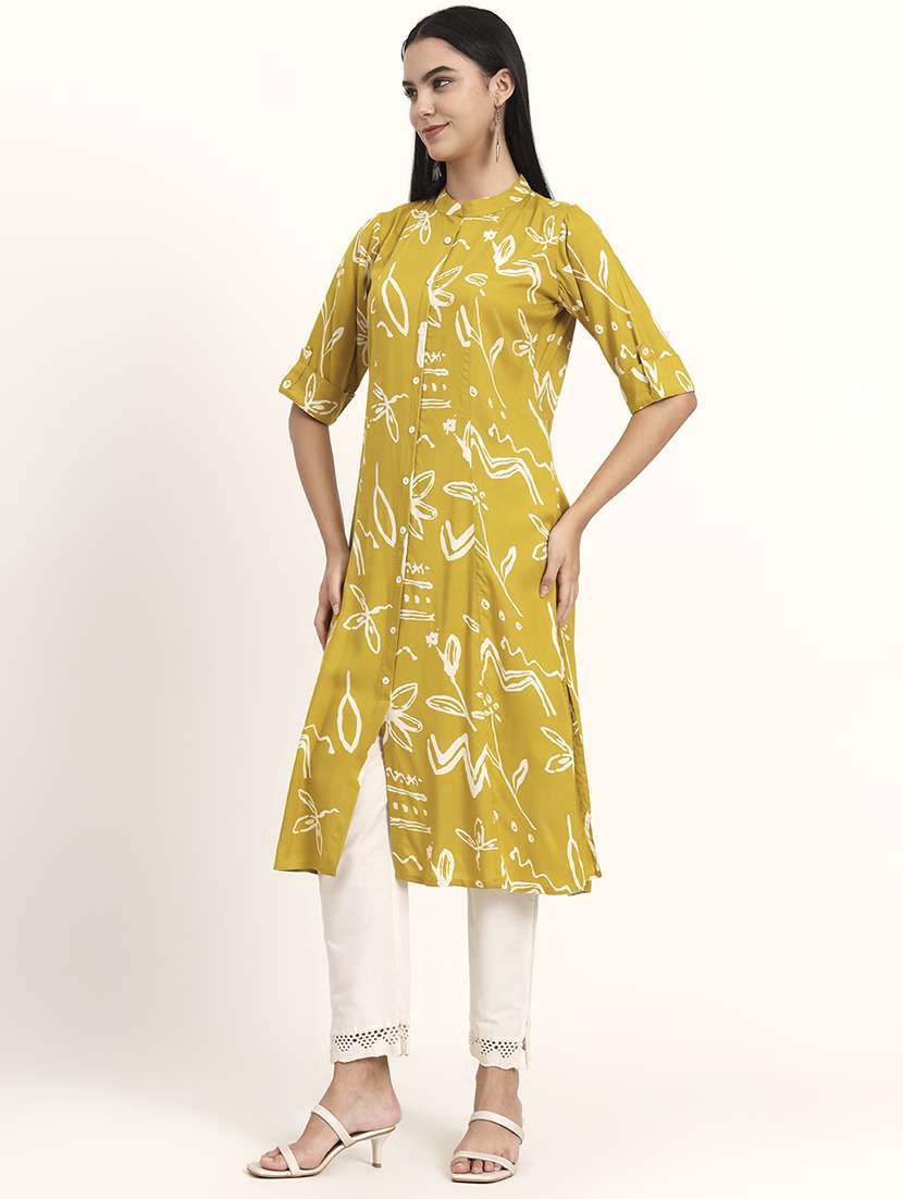 women printed three quarter sleeve a-line kurta - 21993648 - Standard Image - 4