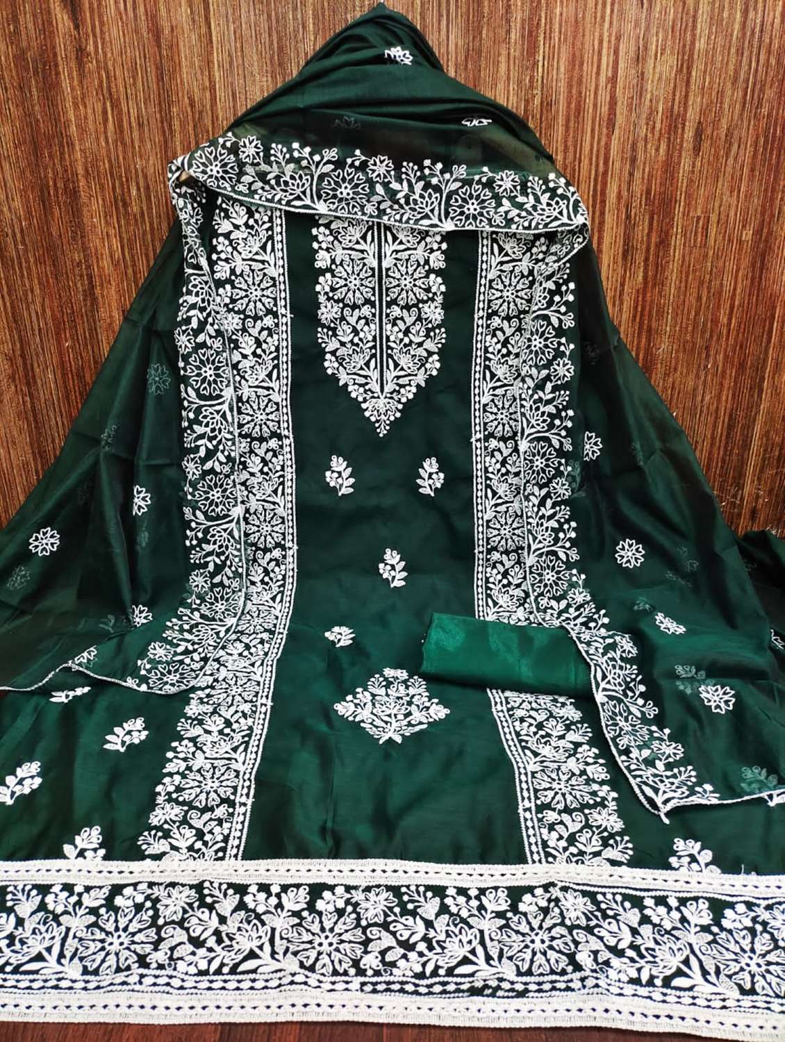 women embroidered unstitched suit set - 21993806 -  Standard Image - 1