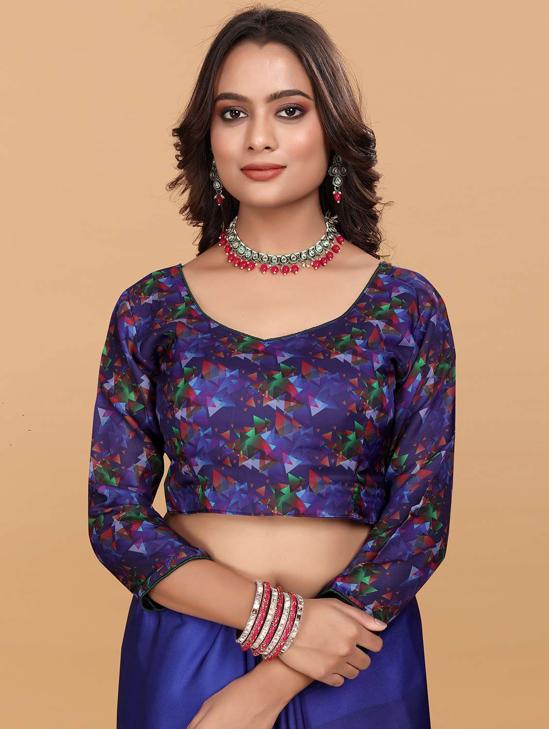 women printed casual wear saree with blouse - 21993921 -  Standard Image - 4