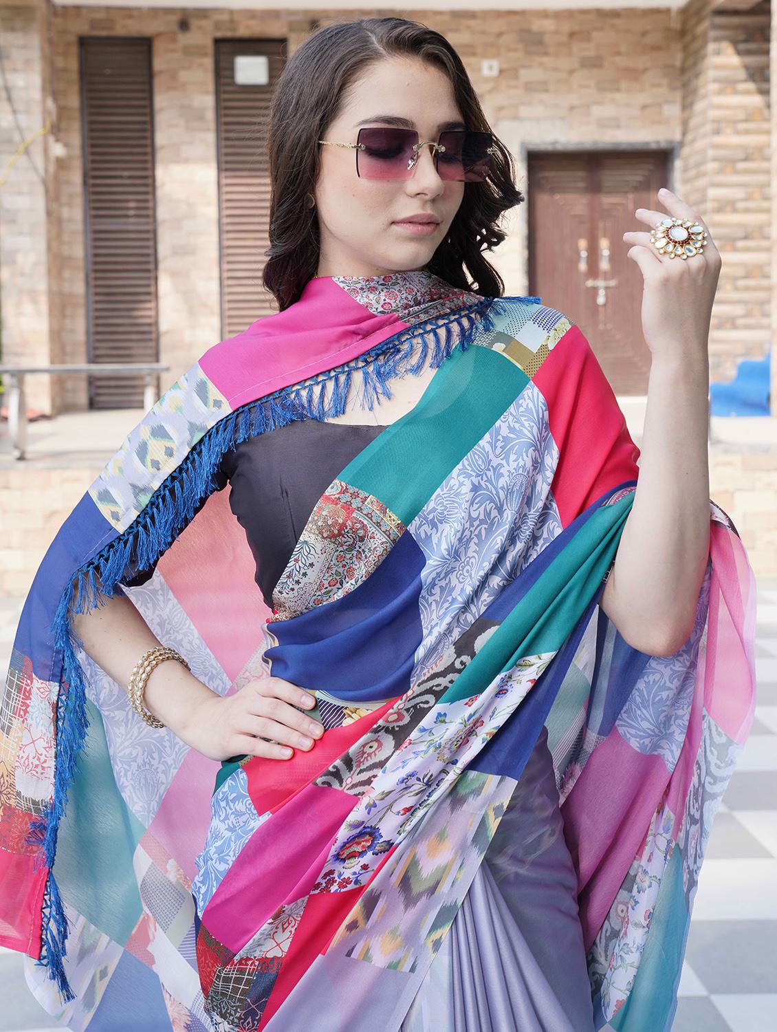 women printed casual wear saree with blouse - 21993932 - Standard Image - 4