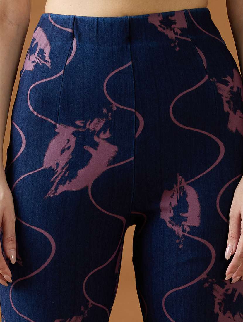 globus women dark blue abstract print mid rise stretchable bootcut denim trousers - 21994540 -  Standard Image - 4