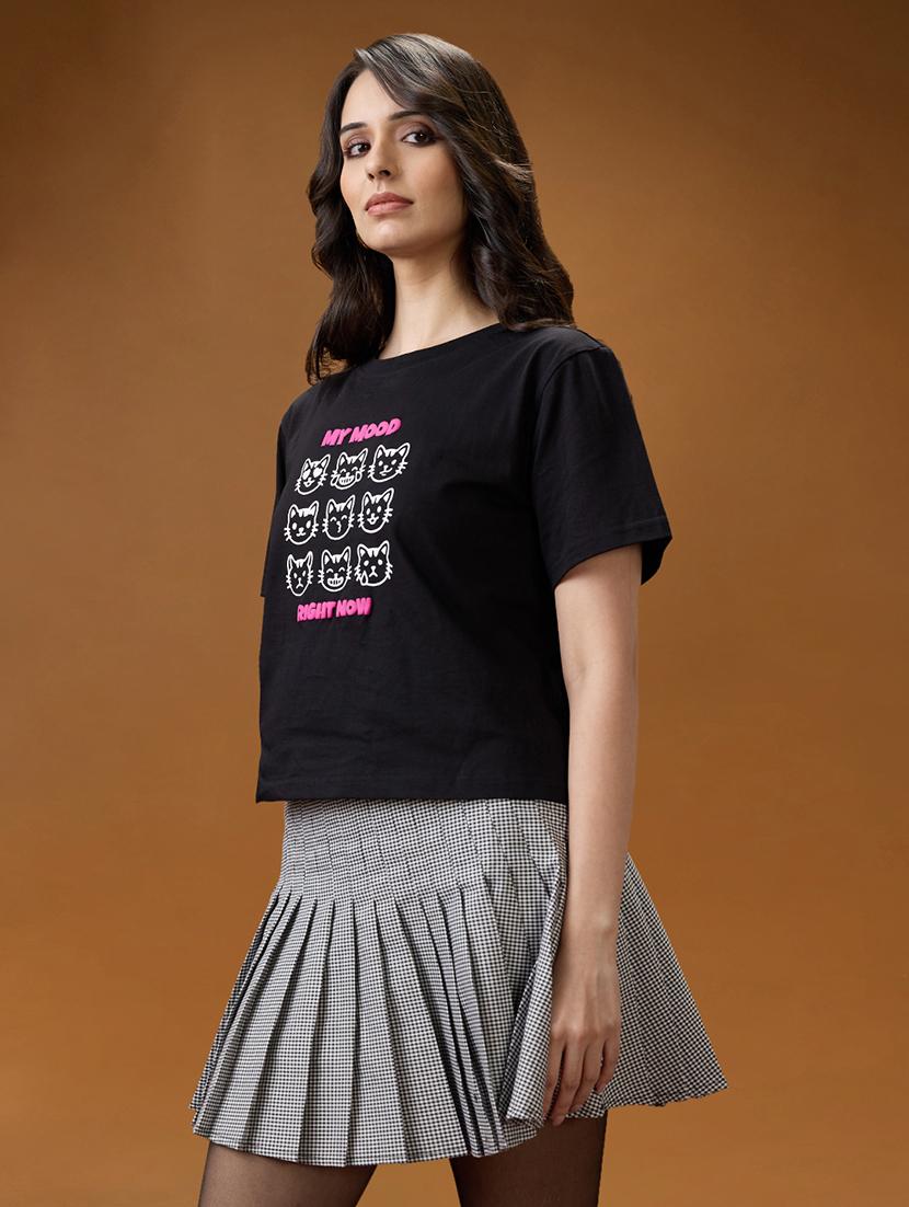 women black printed boxy t-shirt - 21994570 - Standard Image - 1