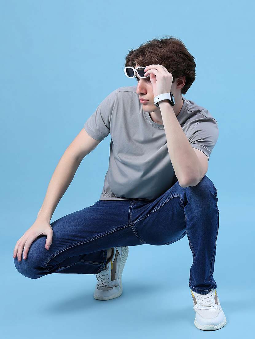 men solid mid rise slim fit jean - 21994705 -  Standard Image - 4