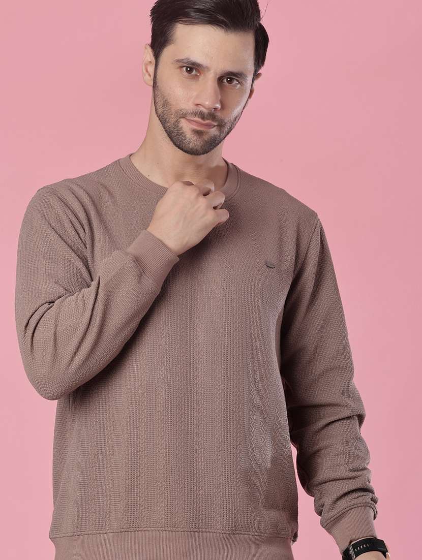 men self design long sleeve regular fit pullover 