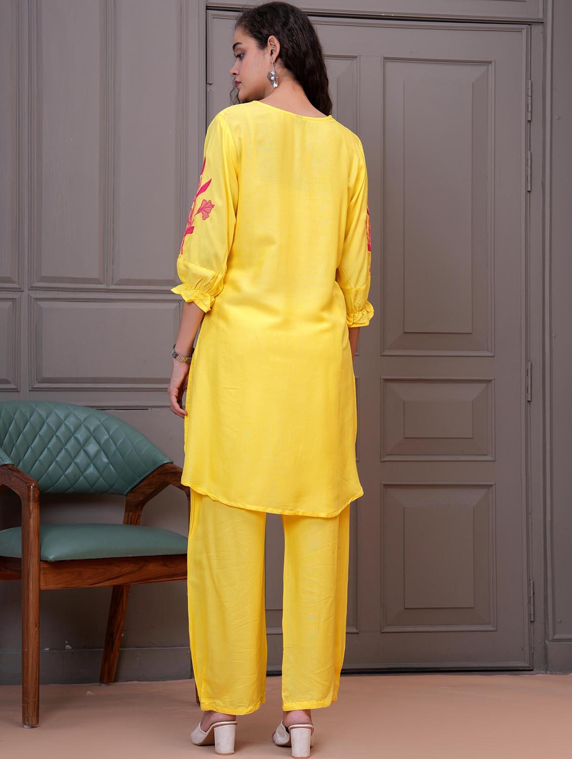 women embroidered kurta and palazzo set - 21995113 - Standard Image - 4