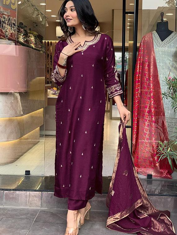 women embroidered kurta and pant with dupatta - 21995260 - Standard Image - 4