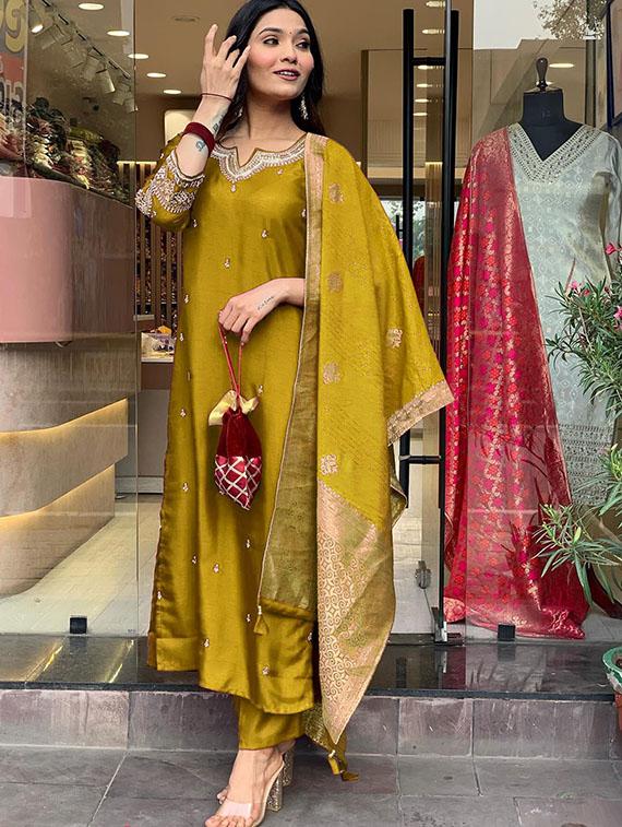 women embroidered kurta and pant with dupatta  - 21995261 -  Standard Image - 1