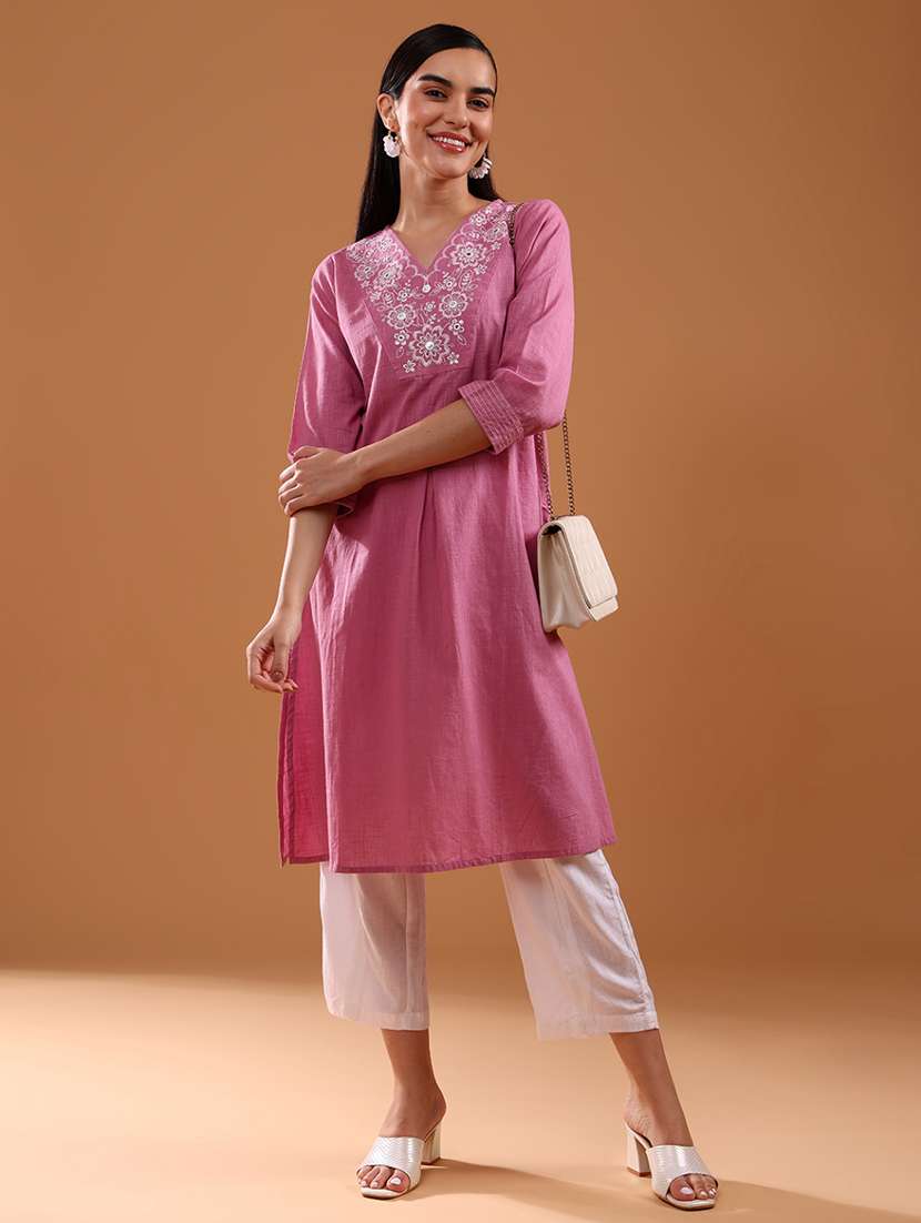 women three quarter sleeve a-line kurta - 21996674 -  Standard Image - 1
