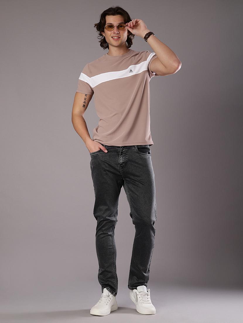 men solid mid rise slim fit jean - 21996970 - Standard Image - 4