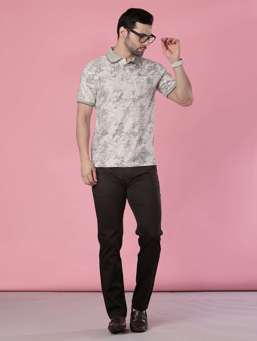 men solid mid rise casual chinos - 21997021 -  Standard Image - 4