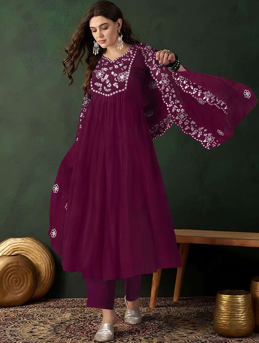 women solid with work long sleeve kurta pant with dupatta set - 21997228 - Standard Image - 4
