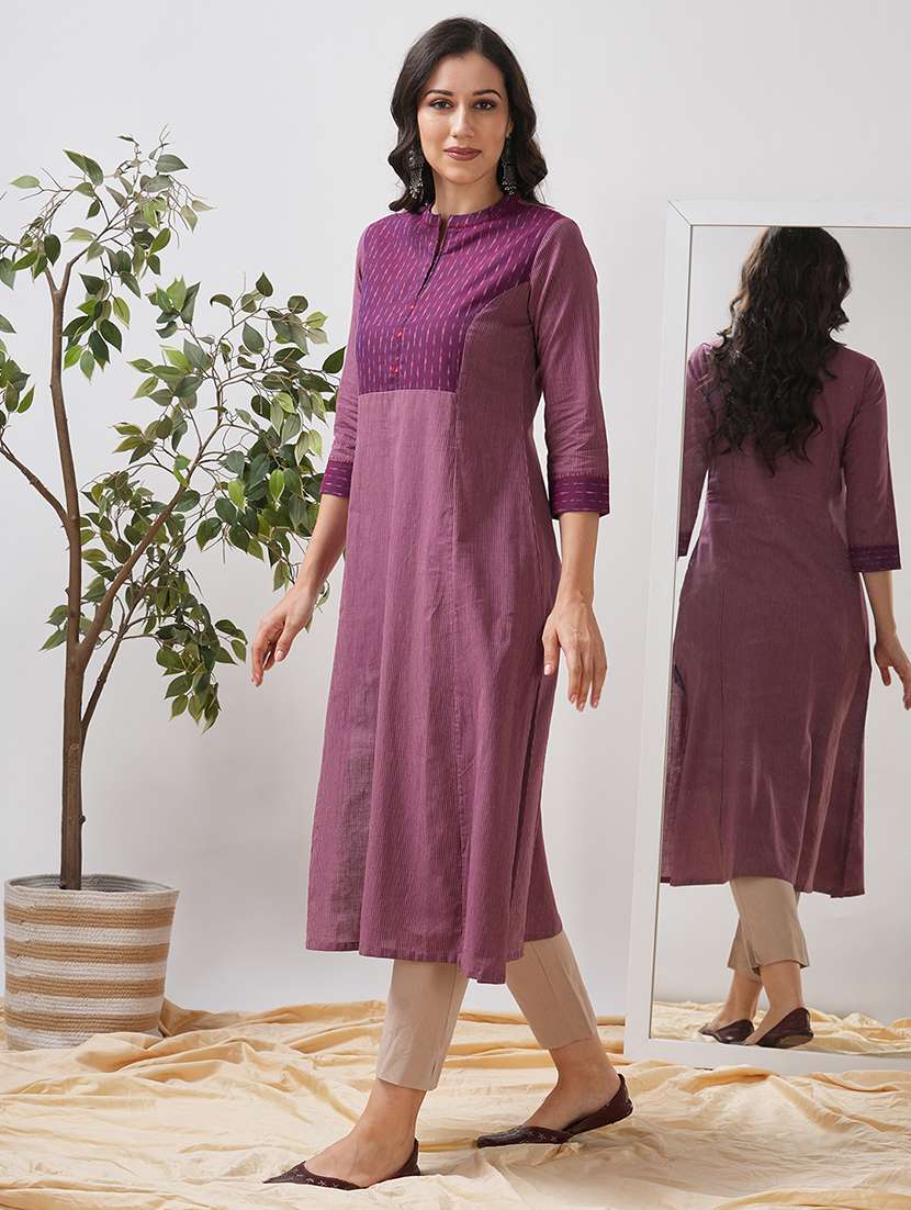 women self design three quarter sleeve a-line kurta - 21997234 -  Standard Image - 1