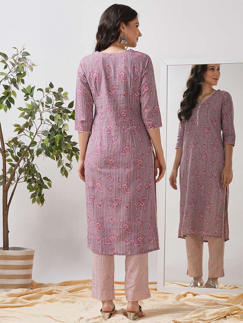 women printed three quarter sleeve straight kurta - 21997246 -  Standard Image - 4
