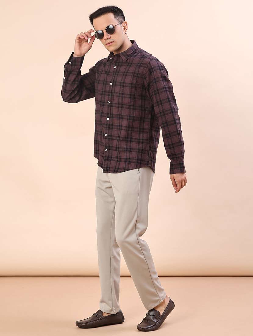 men checkered long sleeve regualr fit casual shirt - 21997354 -  Standard Image - 4