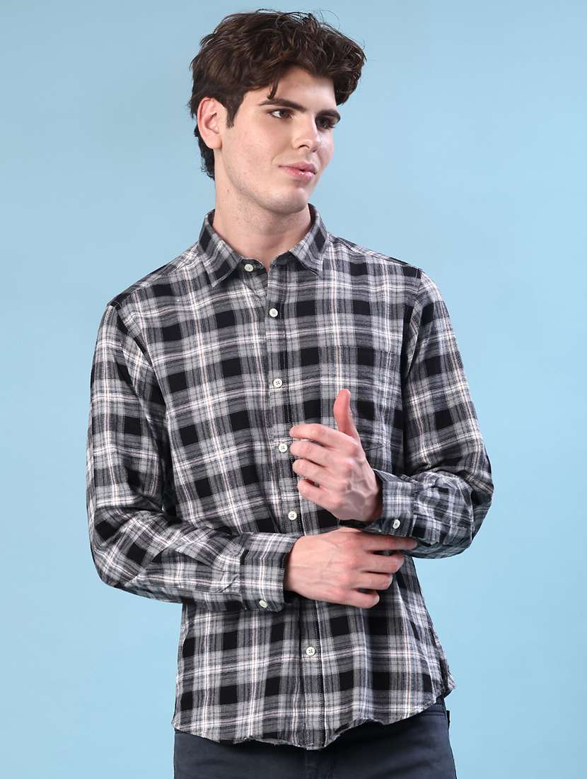 men checkered long sleeve regualr fit casual shirt - 21997614 -  Standard Image - 1
