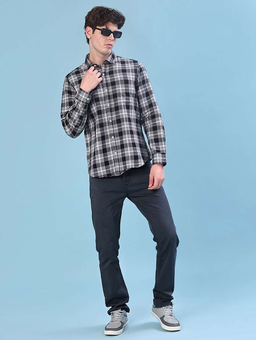 men checkered long sleeve regualr fit casual shirt - 21997614 -  Standard Image - 4