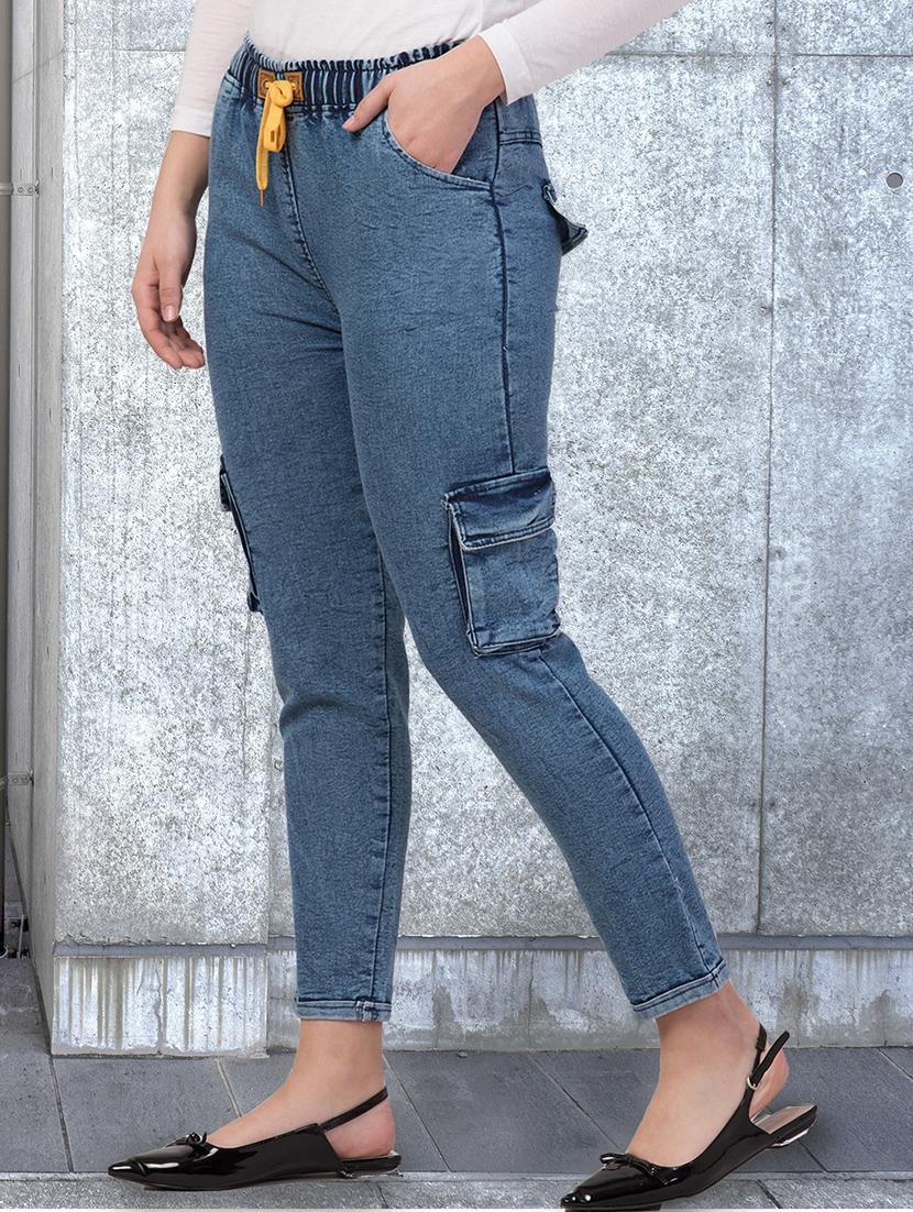 women solid mid rise denim cargo - 21997901 - Standard Image - 1