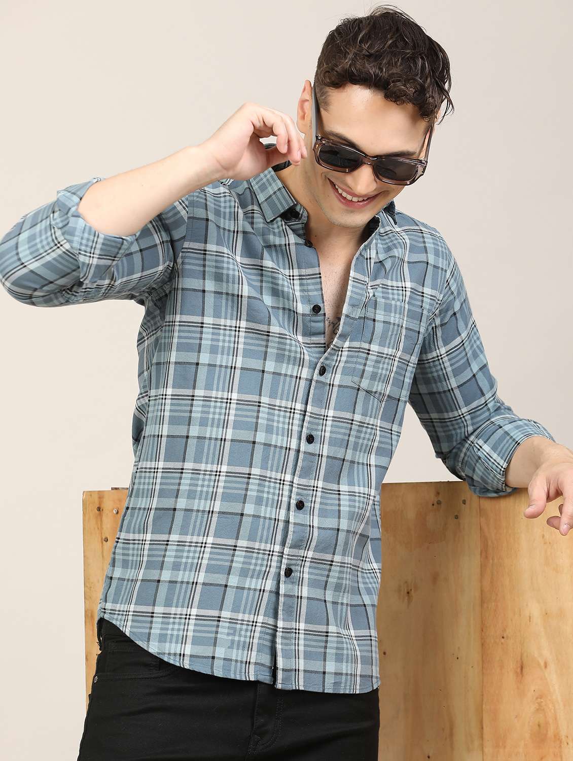 men checkered long sleeve regular fit casual shirt - 21997937 -  Standard Image - 1