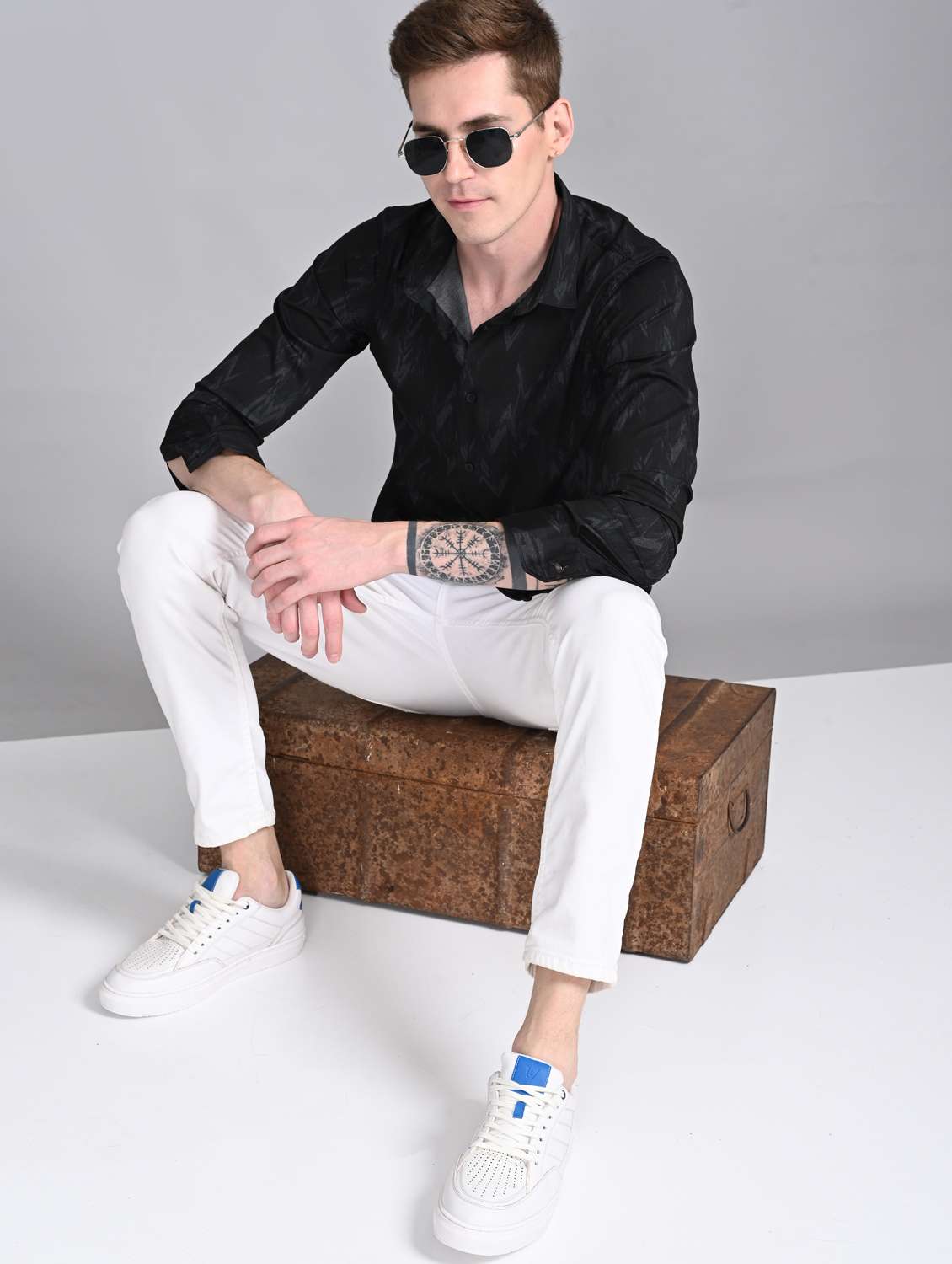 men printed long sleeve regular fit casual shirt - 21997957 -  Standard Image - 4