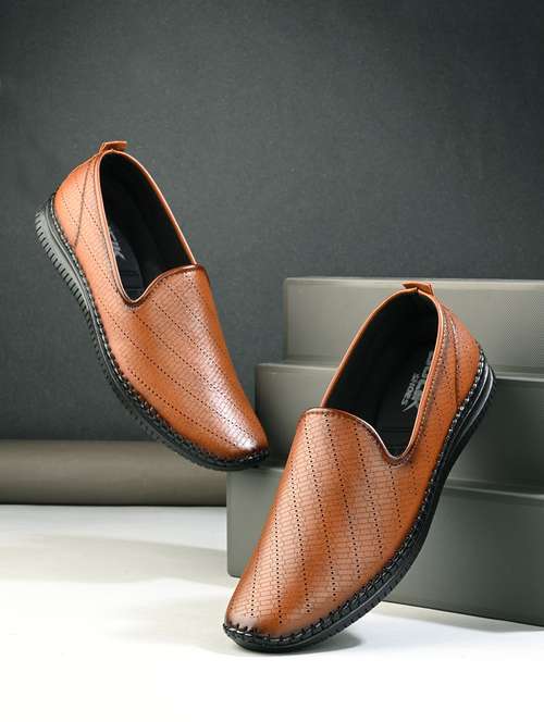 men tan slip on casual shoes