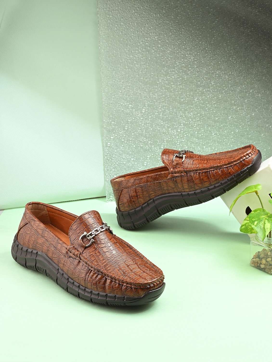 men slip on horsebit loafer