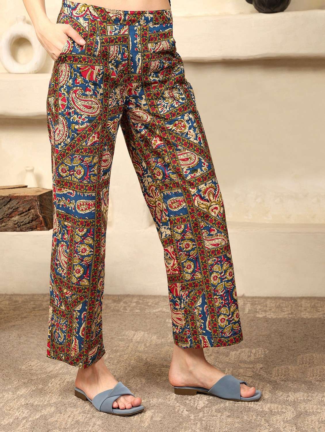 women paisley printed three quarter sleeve ethnic co-ord set - 21998205 - Standard Image - 4