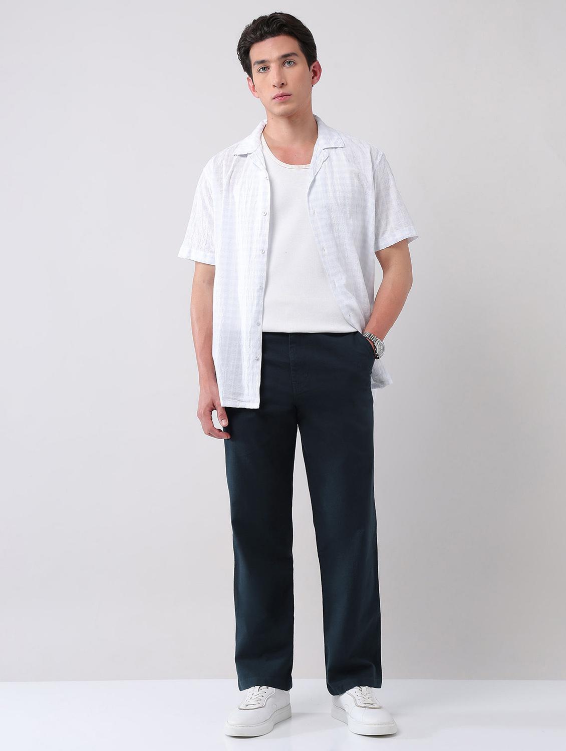 men solid mid rise straight fit chinos - 21998358 - Standard Image - 4