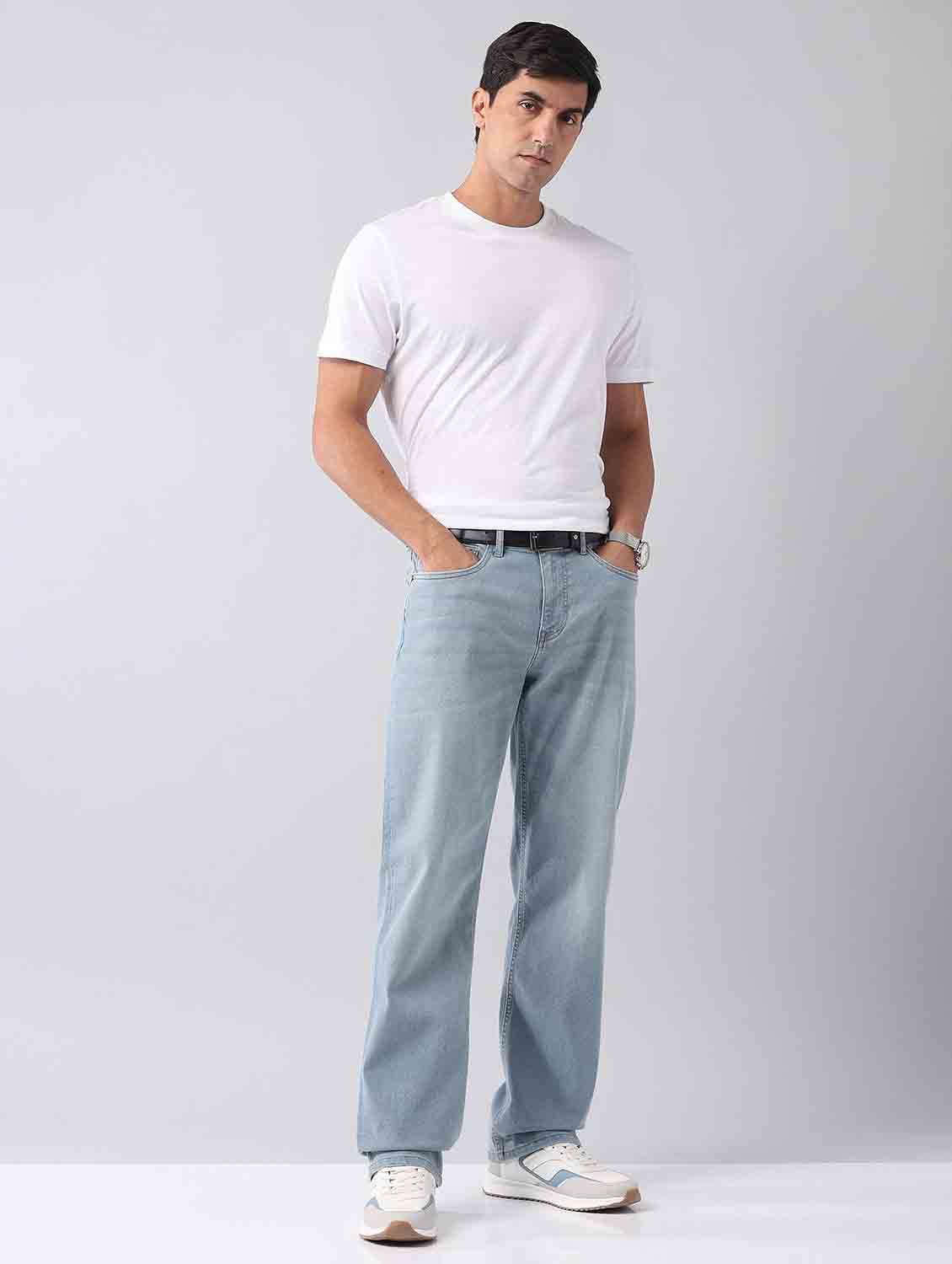 men washed mid rise straight fit jeans - 21998392 - Standard Image - 4