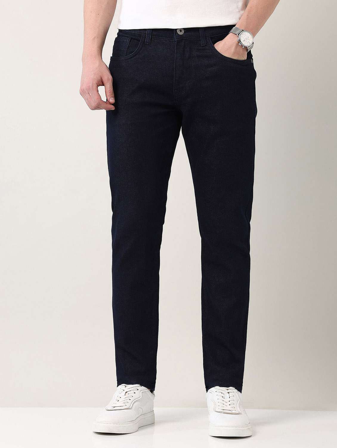 men solid mid rise slim fit jeans